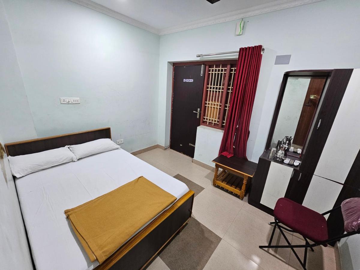 Arunachala Guest House Vriddhachalam Buitenkant foto